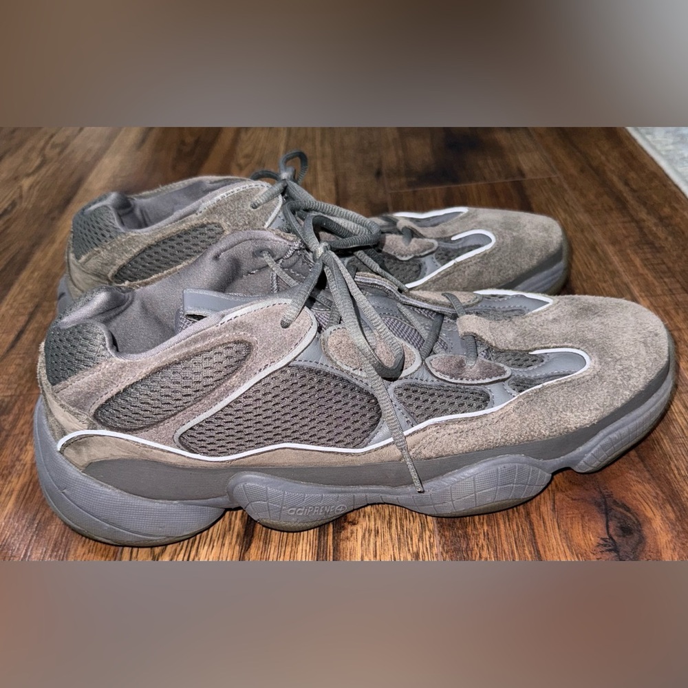 COPY - Size 13.5 Yeezy